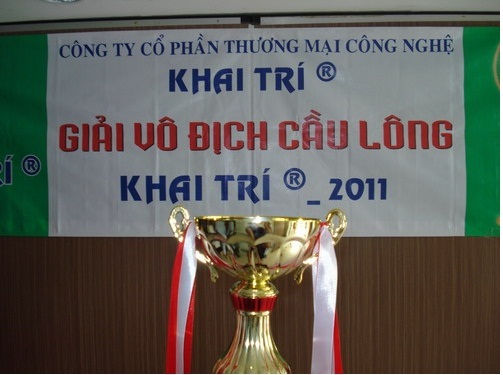 Giải vô địch cầu lông Khai Trí 2011